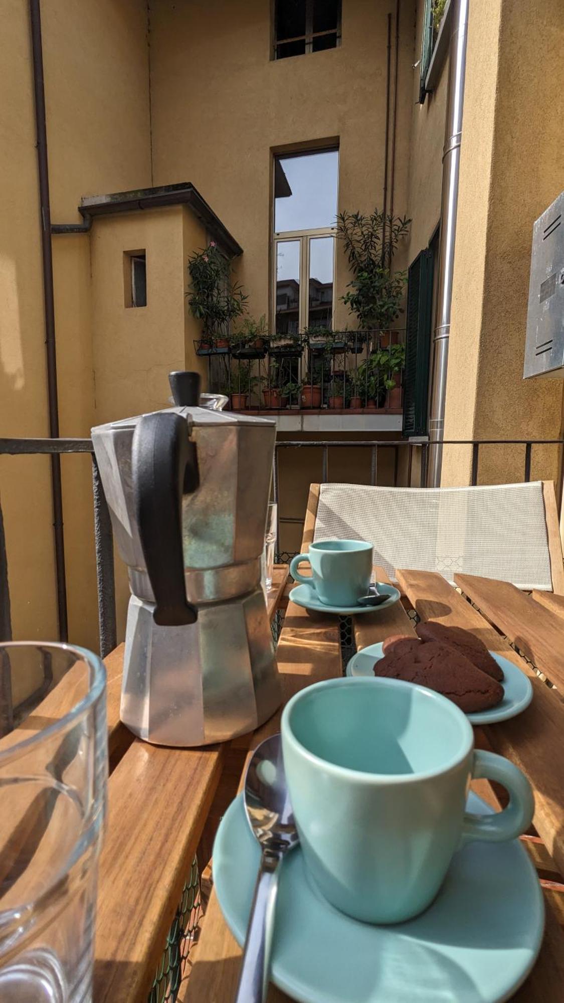 Lake Como Modern And Cozy Apt Live Like A Local Exterior photo